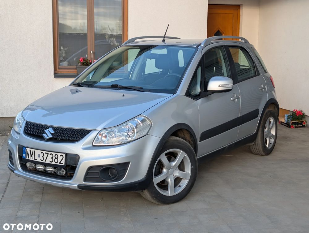 Suzuki SX4 Classic 1.6 VVT 4x4 Comfort - 3