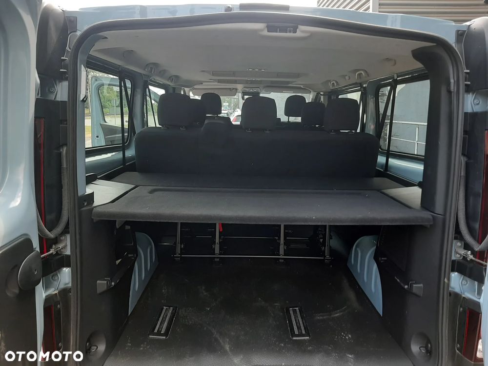 Renault Trafic 2.0 dCi - 8