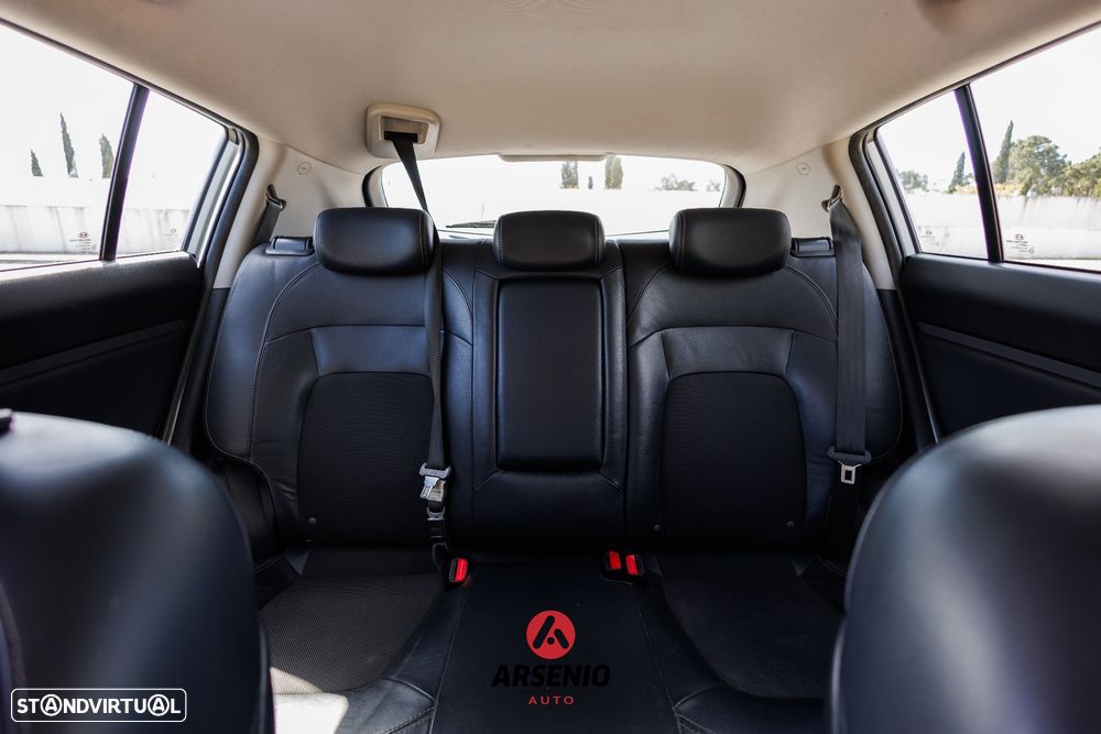 Kia Sportage 1.7 CRDI ISG TX - 35