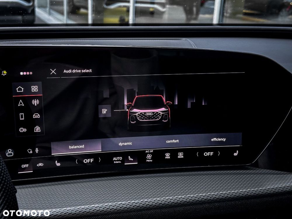 Audi Q5 Sportback - 26