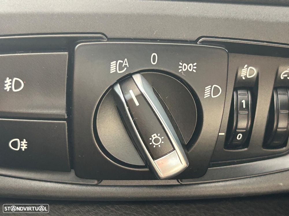 BMW 225xe Active Tourer Advantage - 15