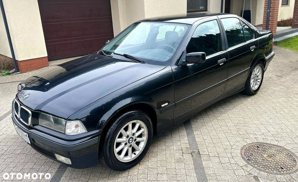 BMW Seria 3 318i - 7