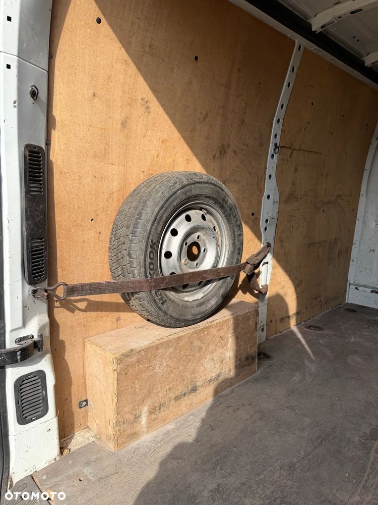 Renault Master - 25