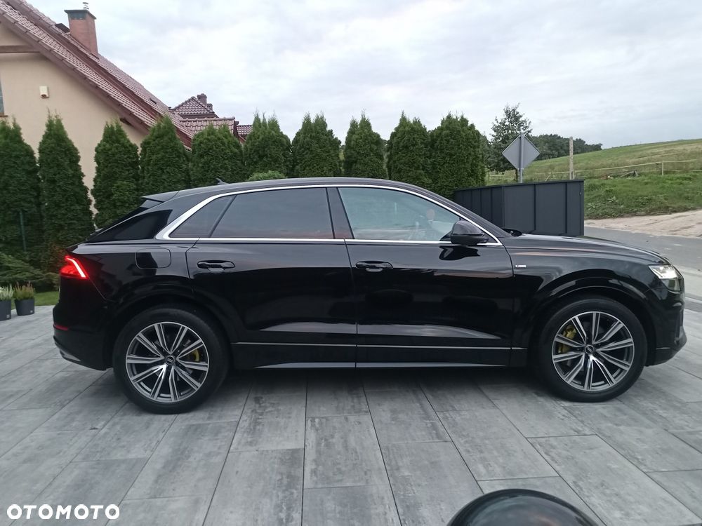 Audi Q8 - 1