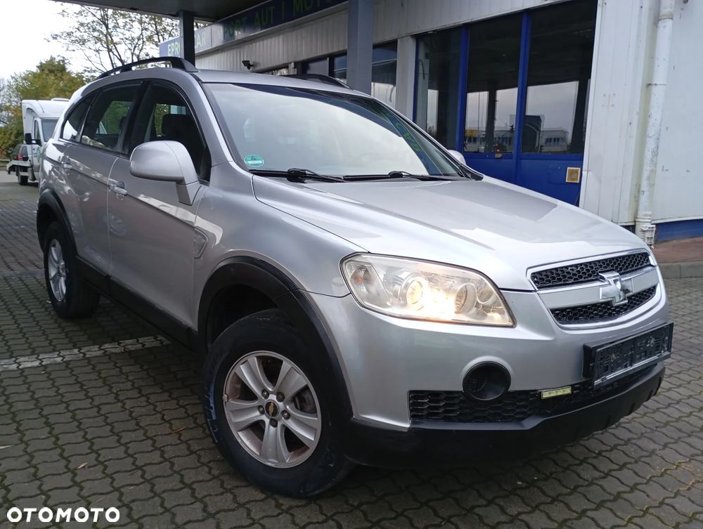Chevrolet Captiva 2.4 2WD 5 Sitzer LS - 25