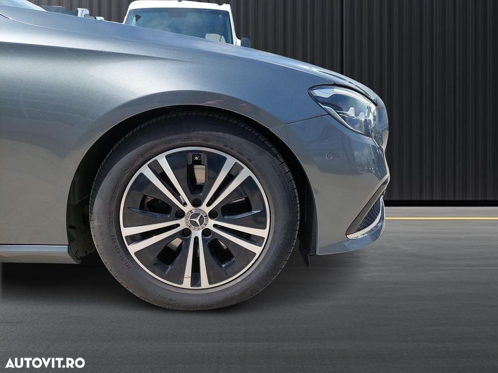 Mercedes-Benz E 220 d Aut. - 15