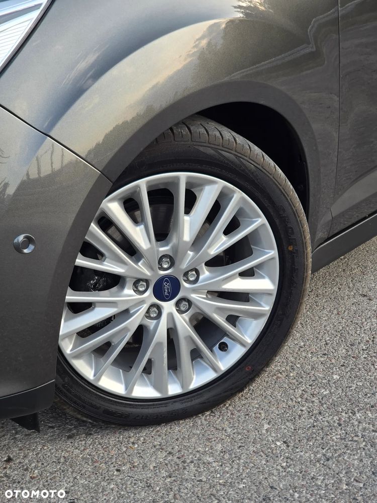 Ford C-MAX 2.0 TDCi Start-Stop-System Titanium - 20