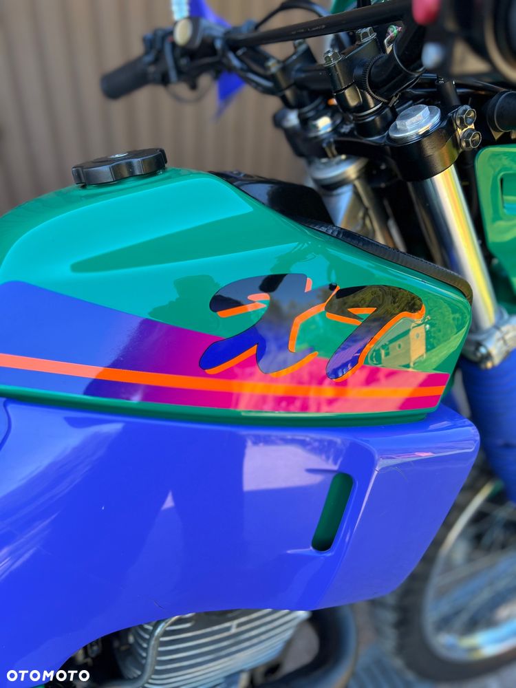 Yamaha XT - 3