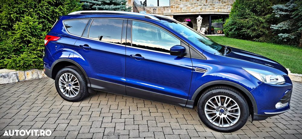 Ford Kuga 2.0 TDCi 4WD Powershift Titanium - 17