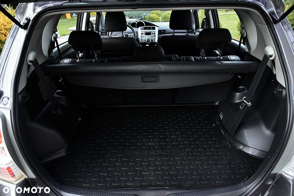 Toyota Verso 1.8 7-Sitzer Skyview Edition - 29