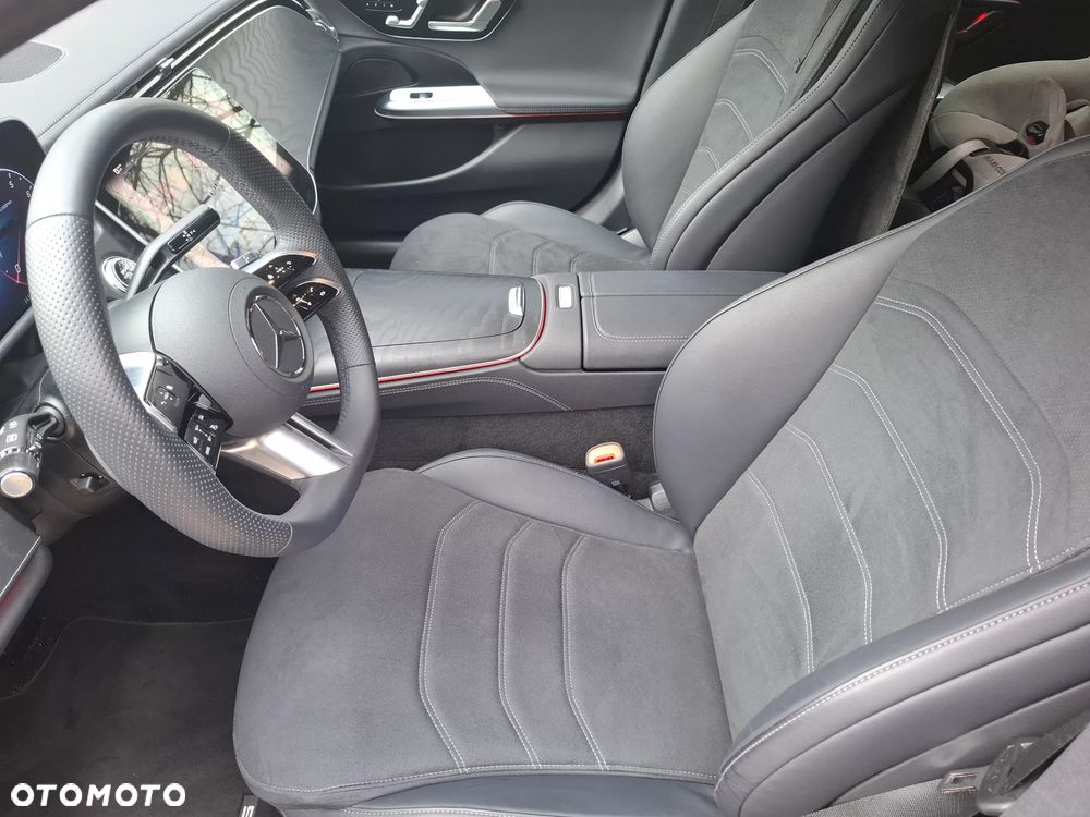 Mercedes-Benz Klasa E 200 9G-TRONIC Edition AMG Line - 3