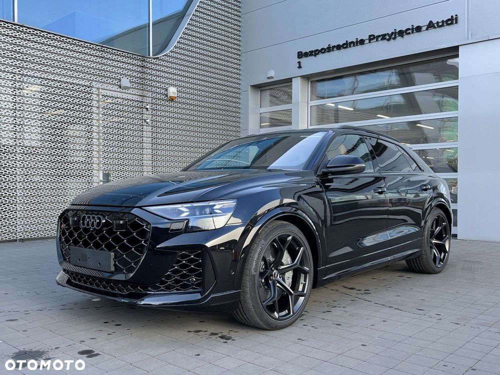 Audi RS Q8 - 13