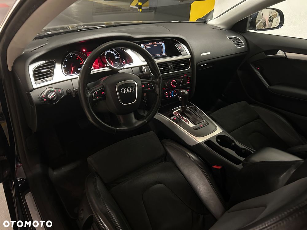 Audi A5 Coupé 2.7 TDI Multitronic - 11