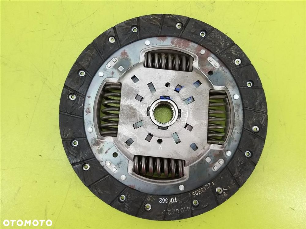 Sprzęgło Kompletne Seat Cordoba II 1.4TDI 70KM 2002–2009 045105273D VALEO - 9