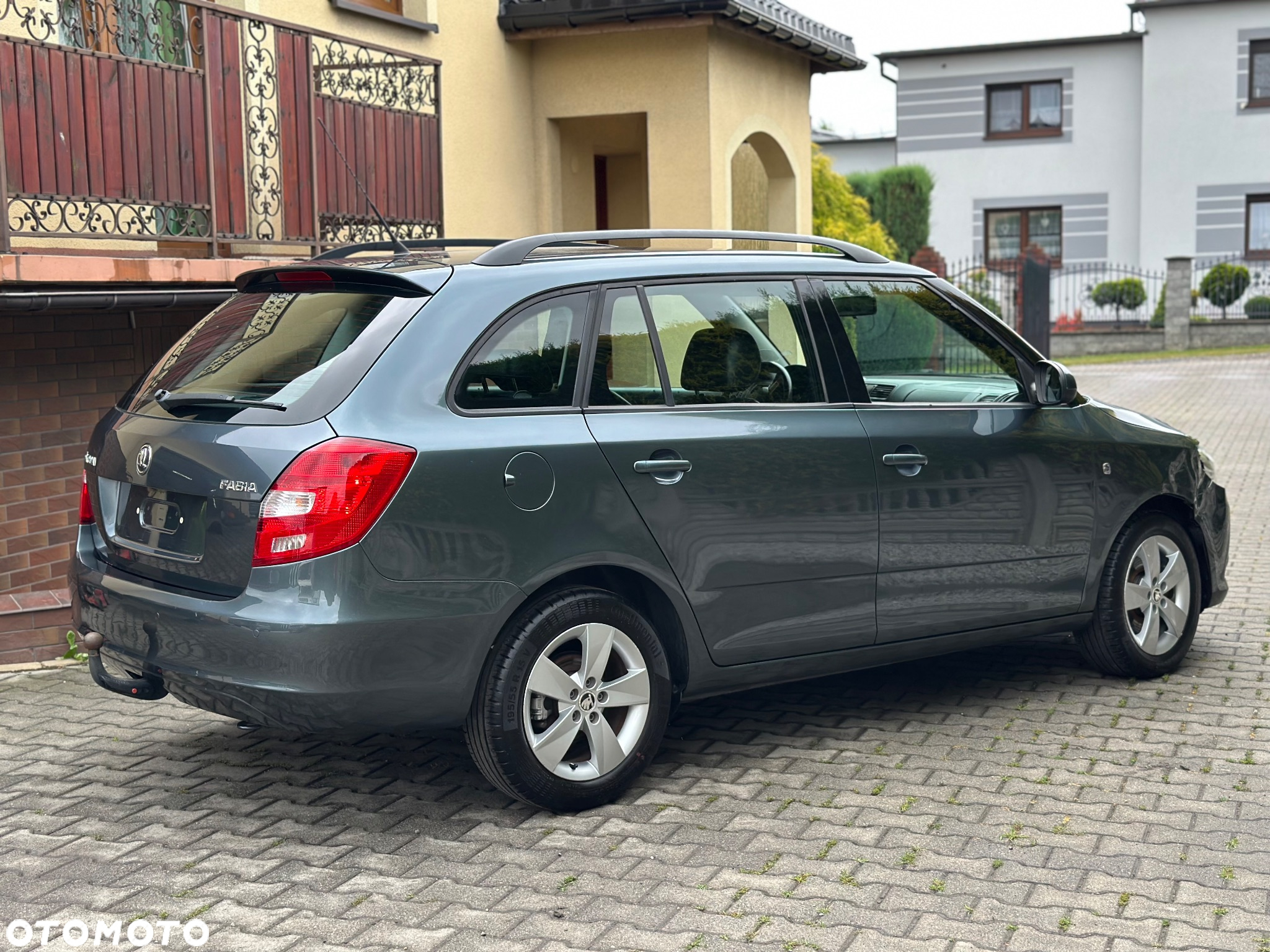 Skoda Fabia 1.2 TSI DSG Ambition - 8