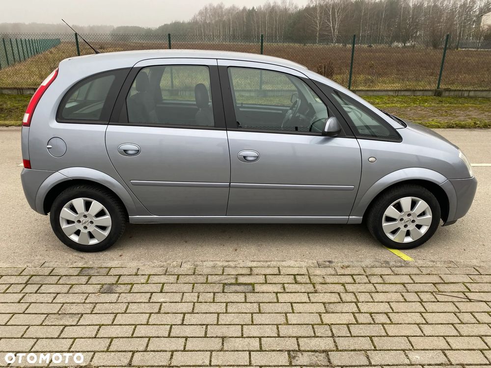 Opel Meriva 1.6 16V Essentia - 7