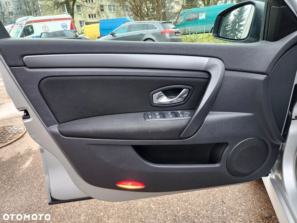 Renault Laguna 2.0 16V Expression - 34