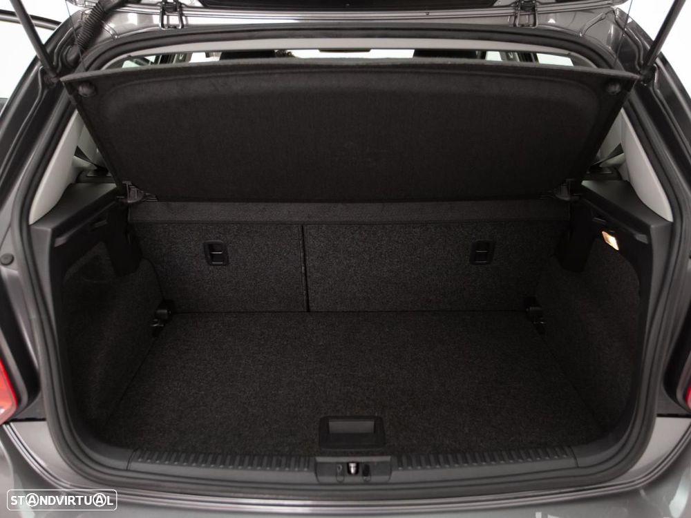 VW Polo 1.4 TDi Confortline - 11