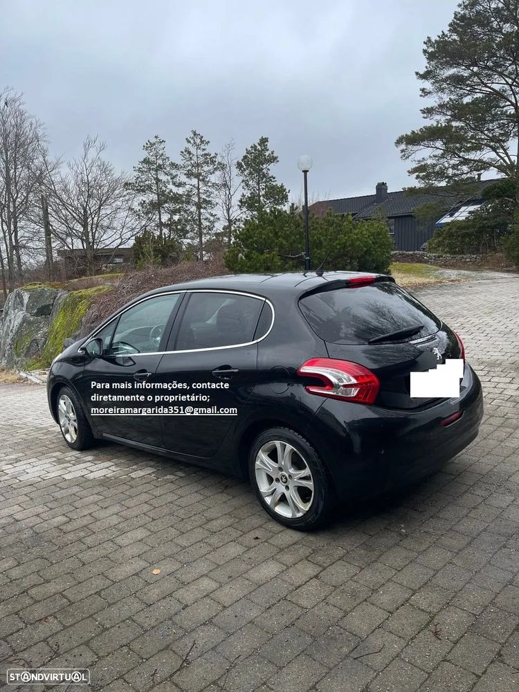 Peugeot 208 1.6 e-HDi Auto-Escola 85g - 2