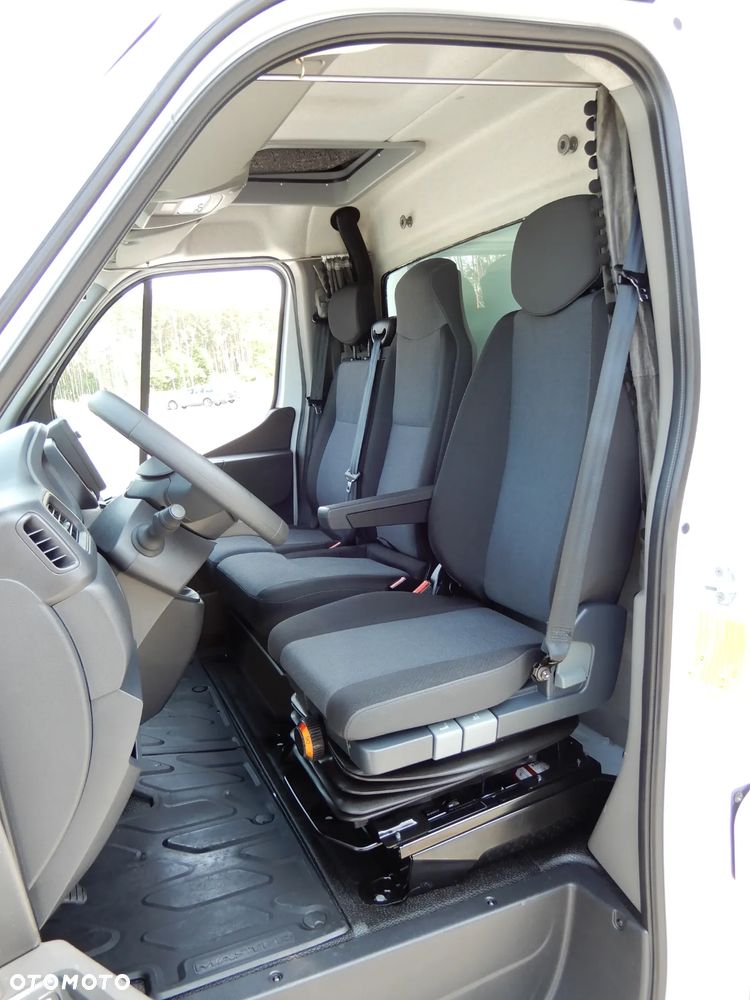 Renault Master 2.3 dCi 163 Km Chłodnia -20*C +30*C Funkcja Grzania Zasilanie V230 Izoterma 4.20 Cm 8 E.Palet Kabina Sypialniana WEBASTO Zawieszenie WZMACNIANE GWARANCJA FABRYCZNA - 34