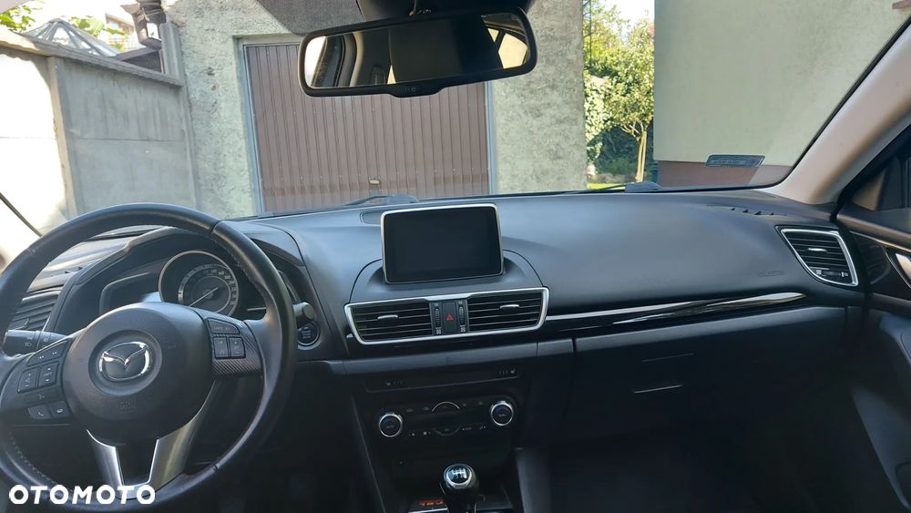 Mazda 3 - 8