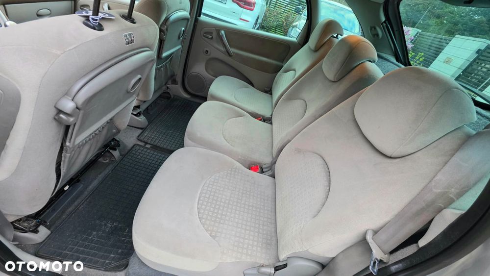 Citroën Xsara Picasso 1.6 16V Magic - 10