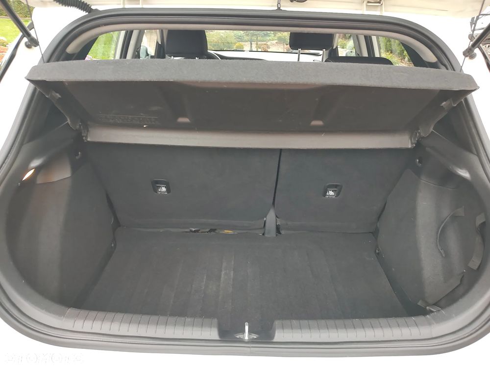 Hyundai i20 1.2 Classic Plus - 11