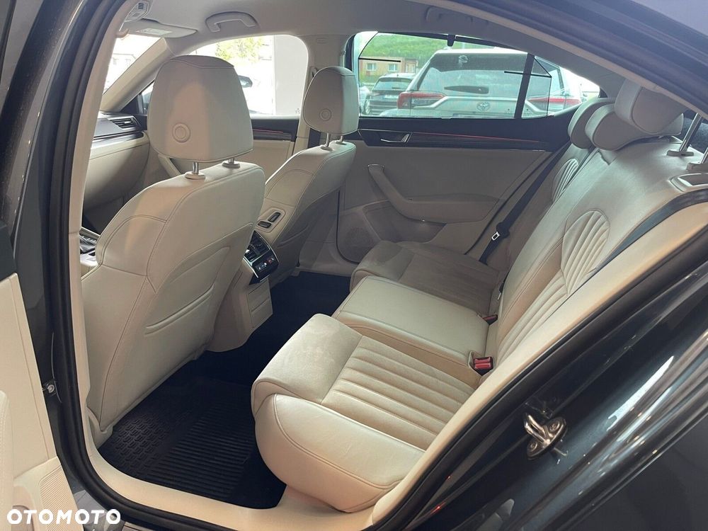 Skoda Superb 2.0 TSI 4x4 Style DSG - 11