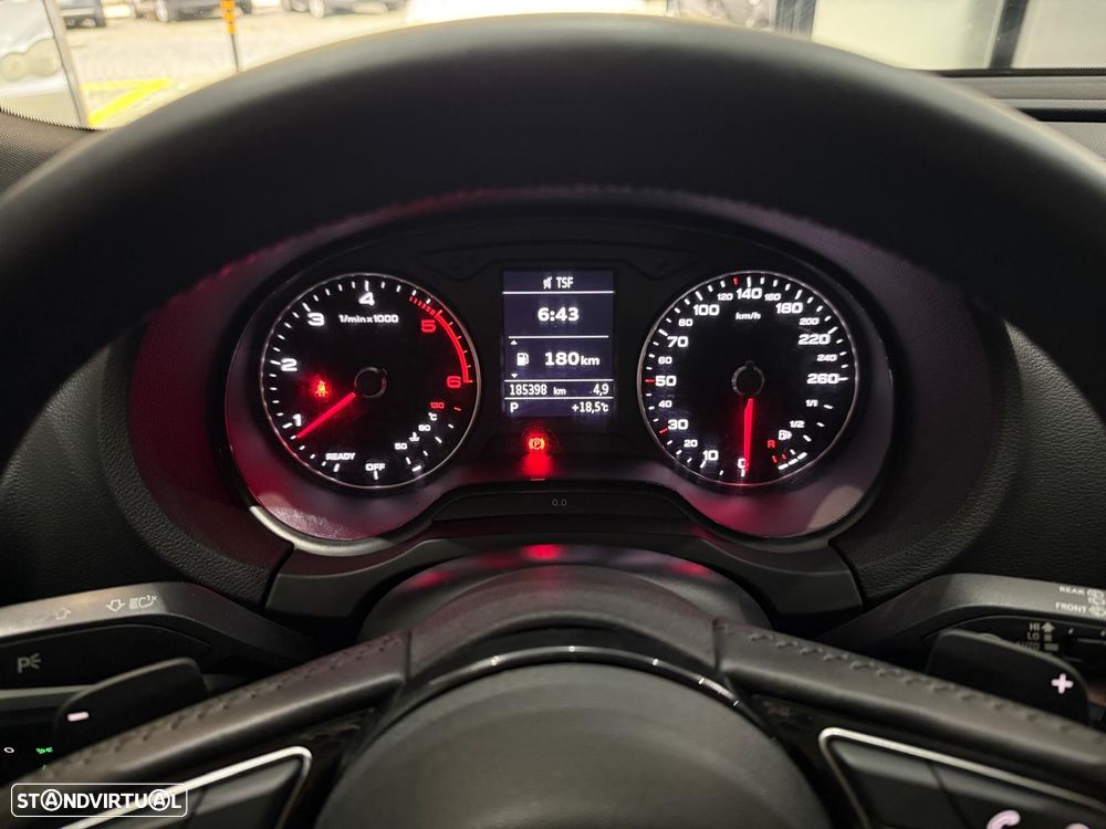 Audi A3 1.6 TDI S-line S tronic - 21