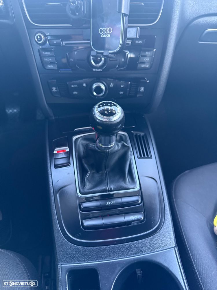 Audi A4 Avant 2.0 TDI - 9