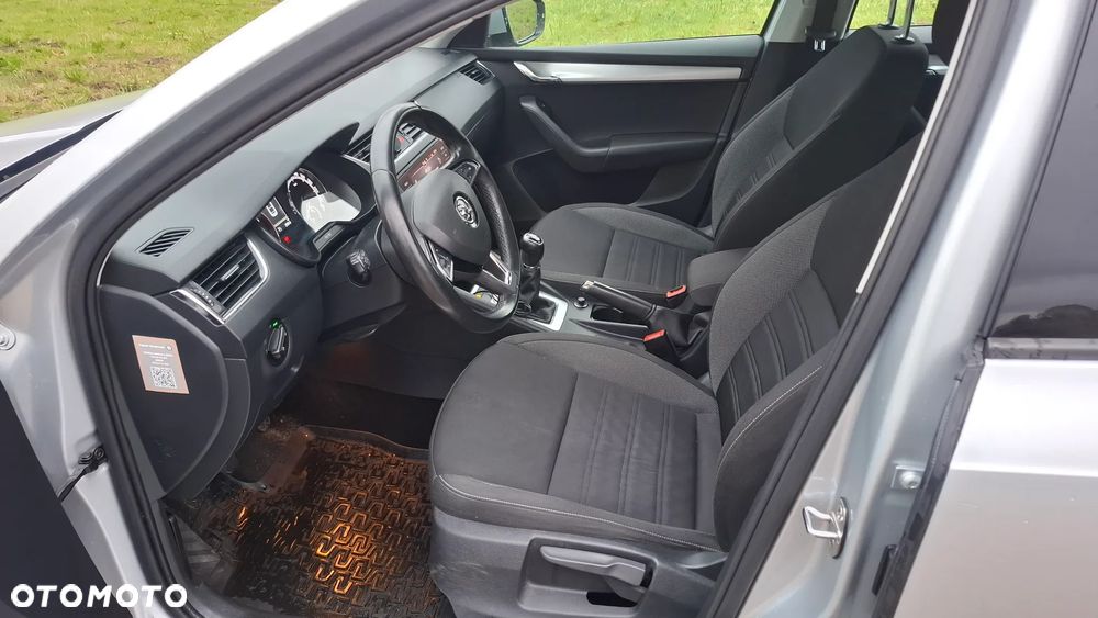Skoda Octavia 1.4 TSI Ambition - 10