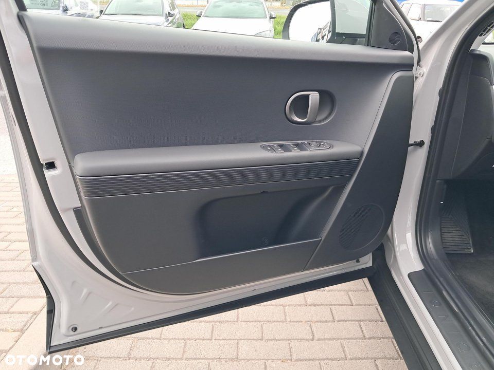 Hyundai IONIQ 5 - 10