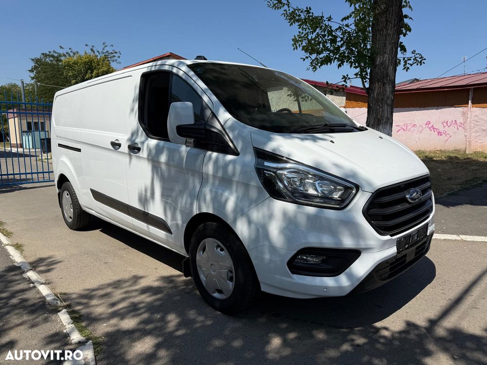 Ford TRANSIT CUSTOM L2H1 CUTIE AUTOMATA - 2