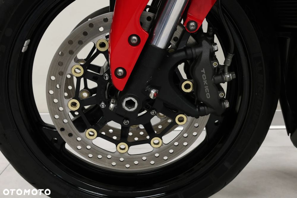 Honda CBR - 33