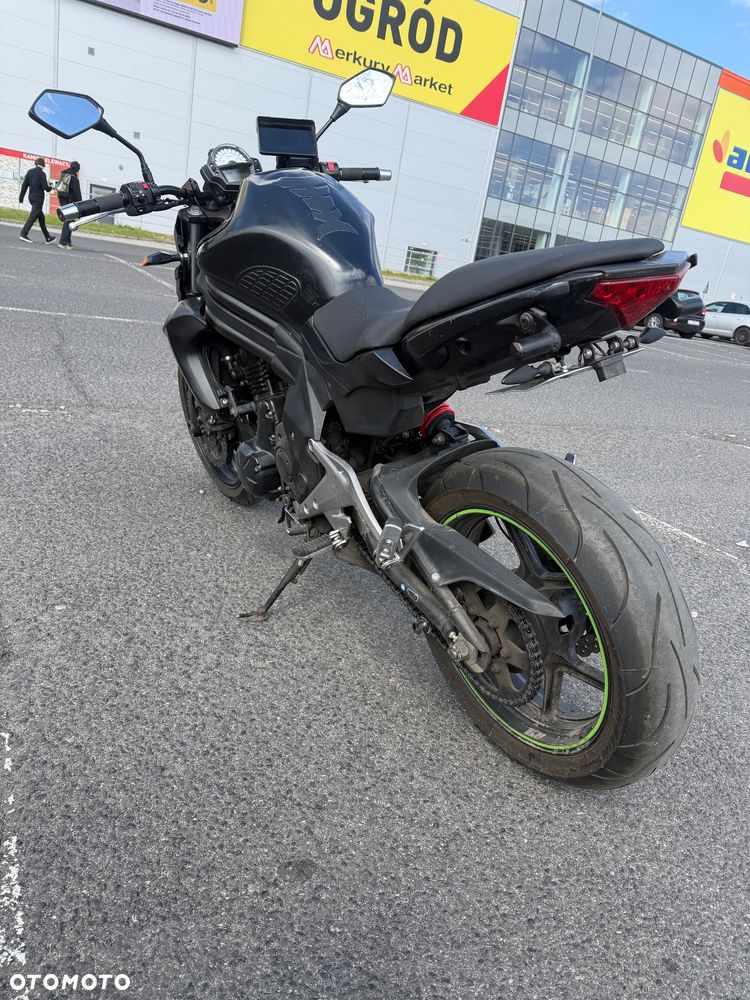 Kawasaki ER - 2
