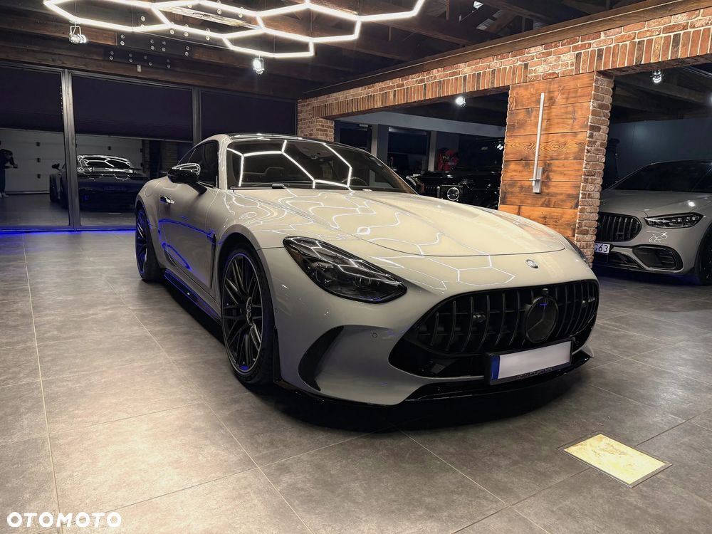 Mercedes-Benz AMG GT - 8
