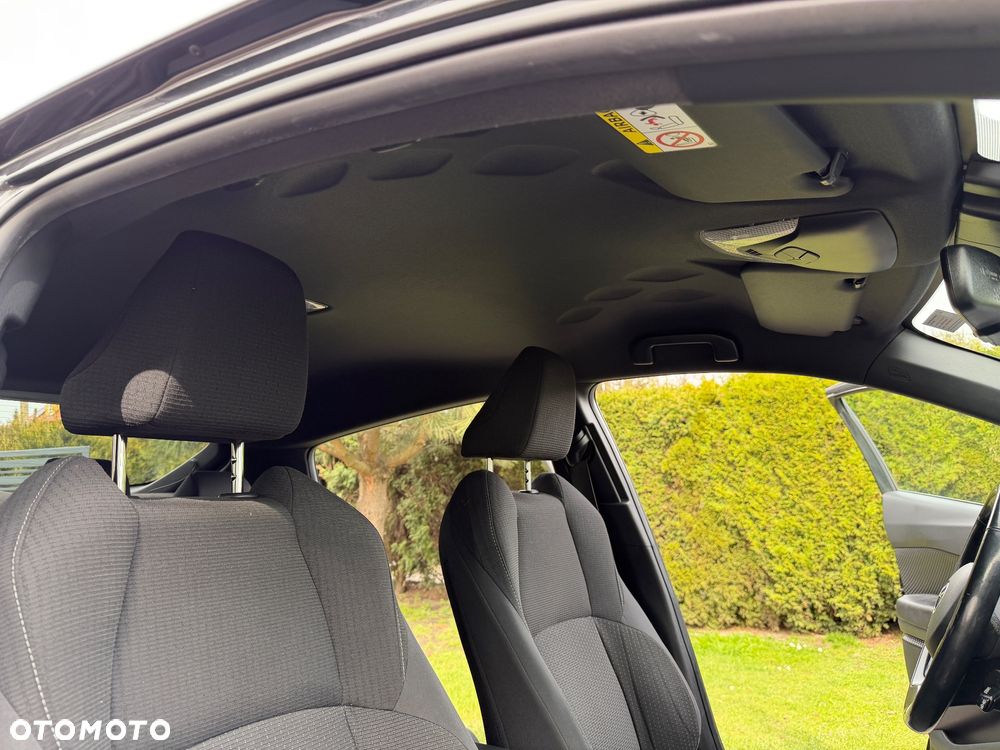 Toyota C-HR 1.2 Turbo Team Deutschland - 26