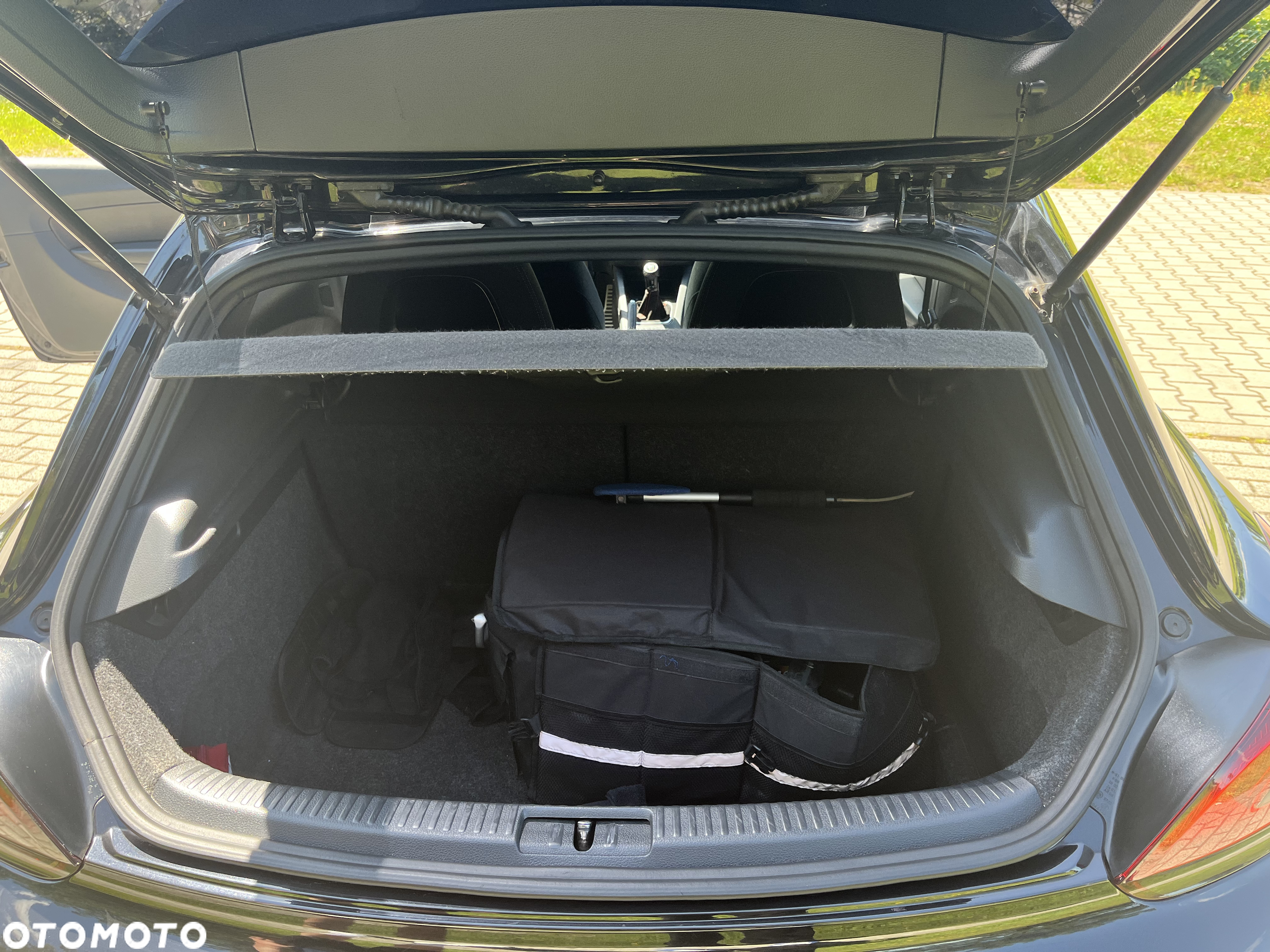 Volkswagen Scirocco 2.0 TDI - 15
