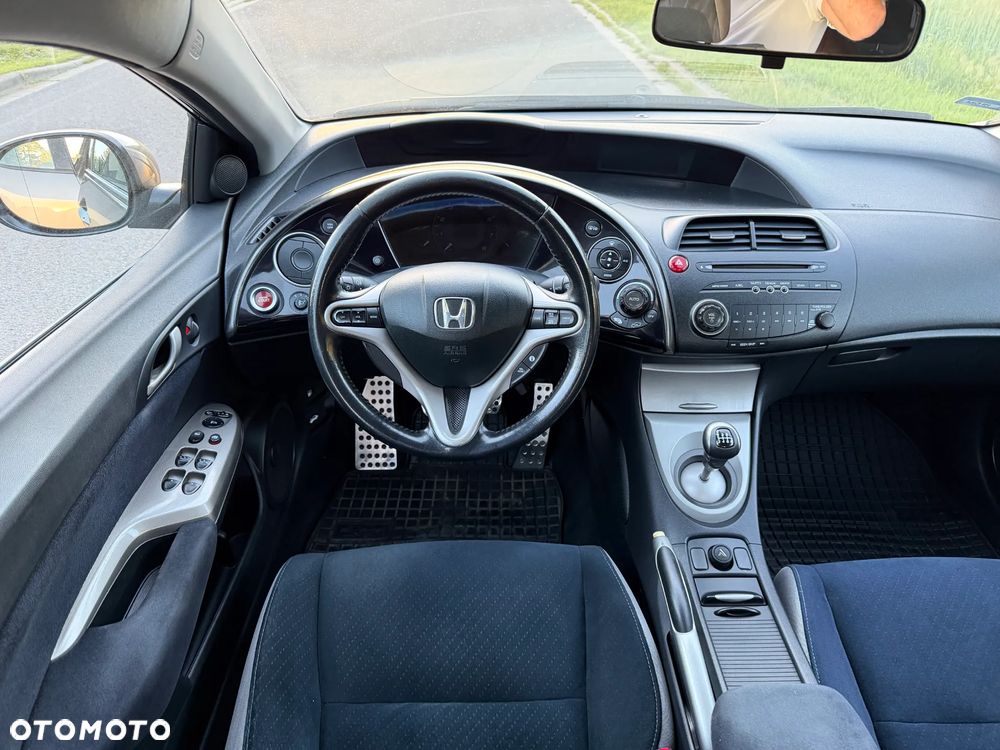 Honda Civic 1.8i-VTEC 50 Jahre Edition - 12