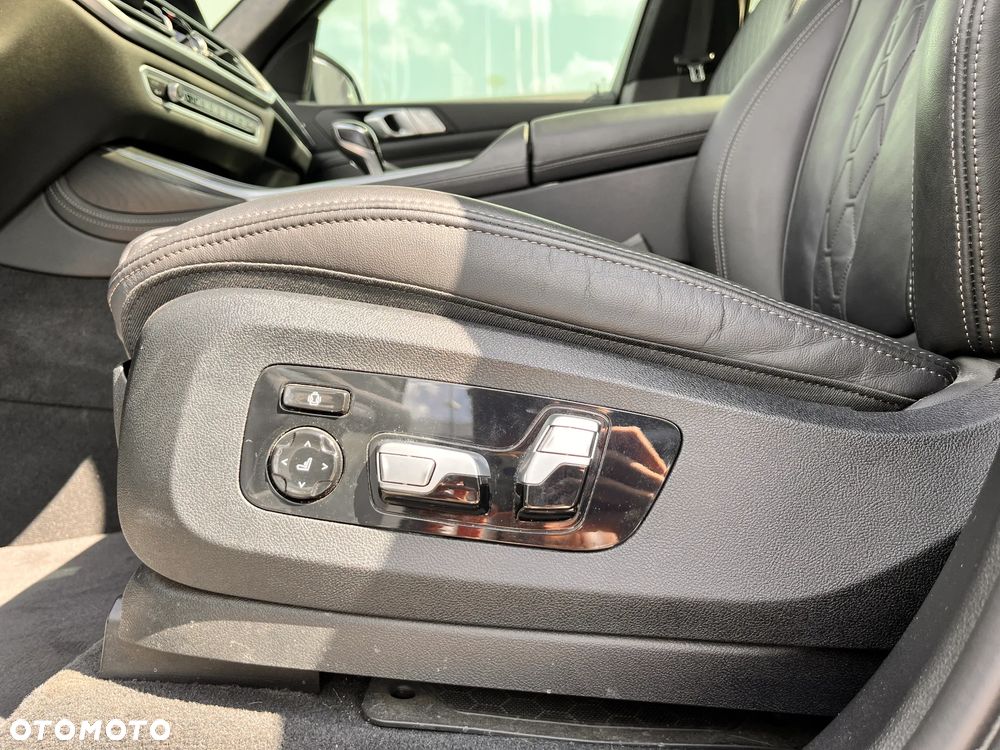 BMW X7 xDrive40i mHEV sport - 19