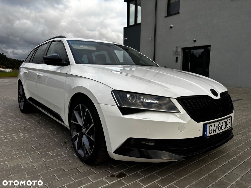 Skoda Superb 2018 photo 5
