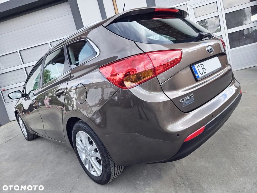 Kia Ceed 1.6 GDI L - 5