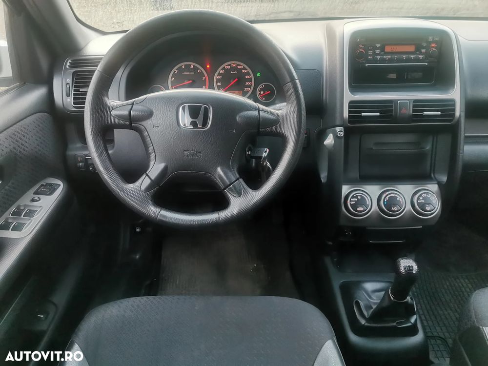 Honda CR-V 2.0i S - 6