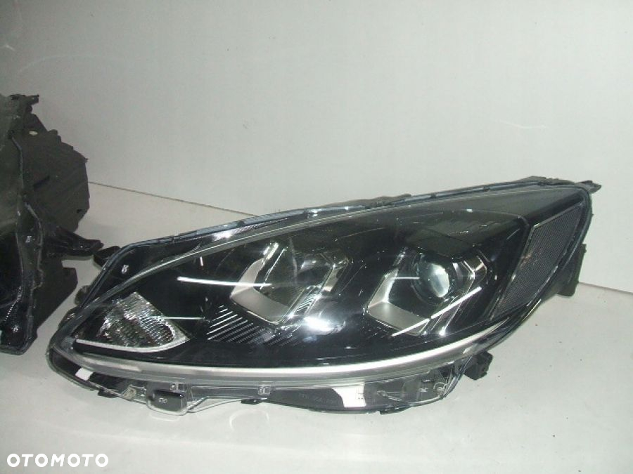 FORD KUGA MK3 2020- LAMPA prawa lewa LED - 3
