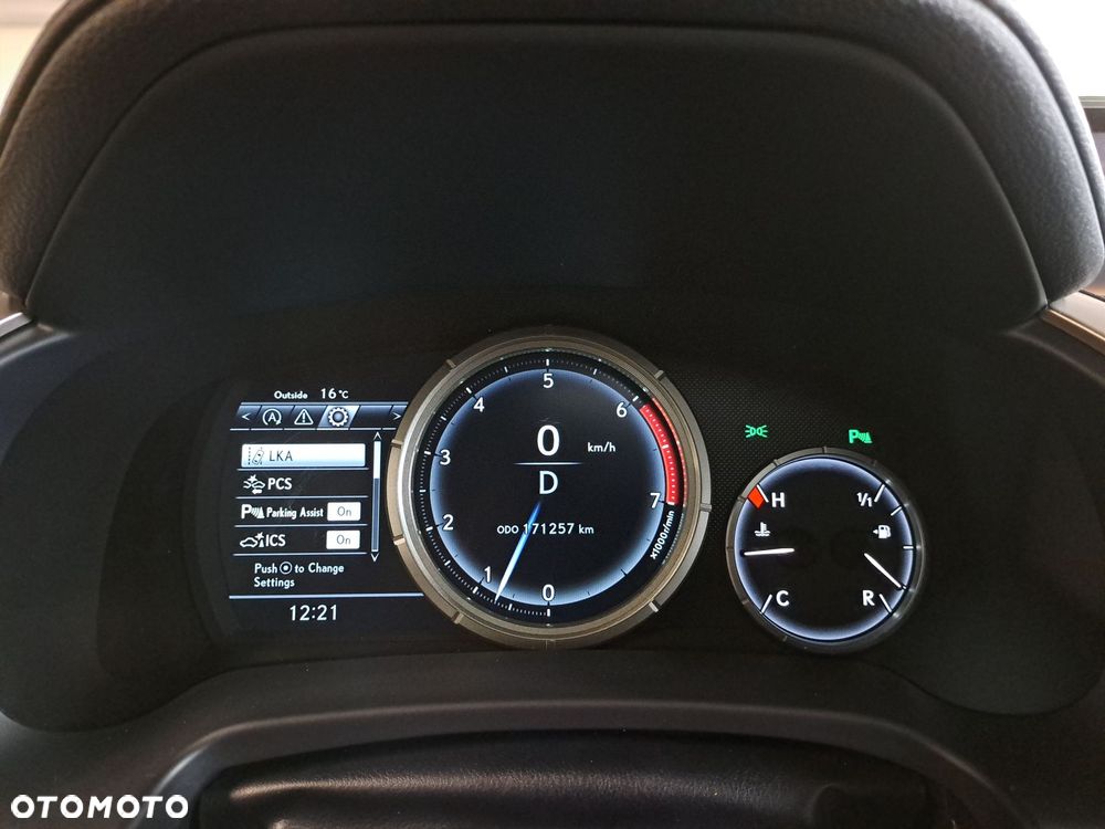 Lexus RX 200t / 300 F Sport - 37