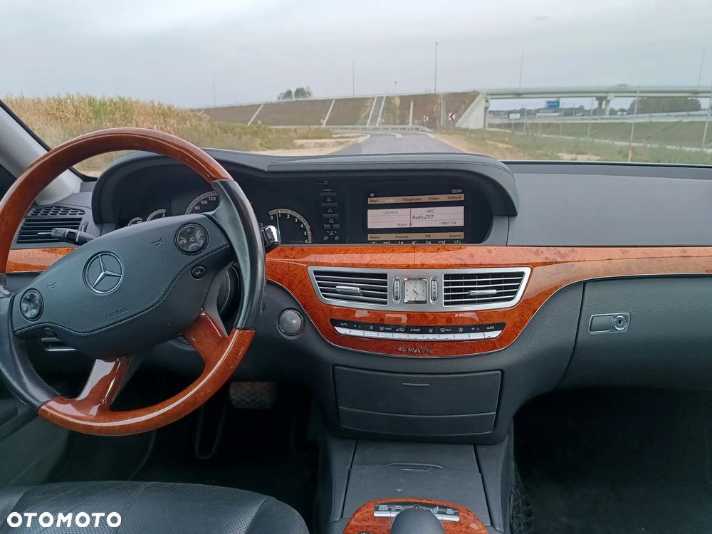 Mercedes-Benz Klasa S 320 CDI 4Matic DPF 7G-TRONIC - 14