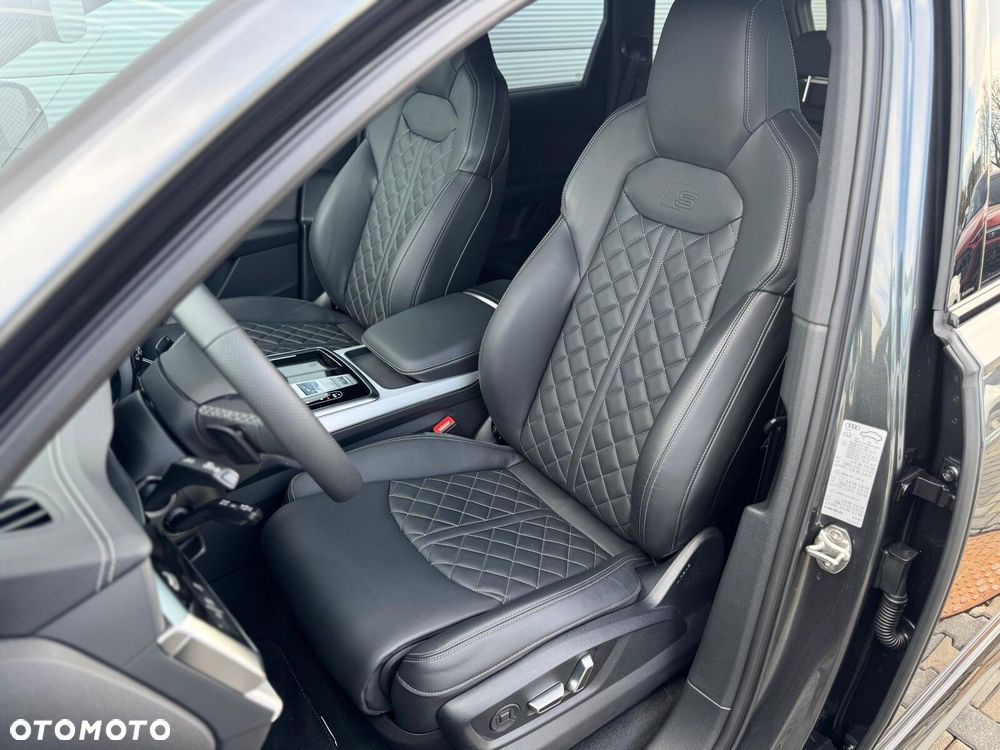 Audi Q7 55 TFSI mHEV Quattro S Line Tiptr - 26