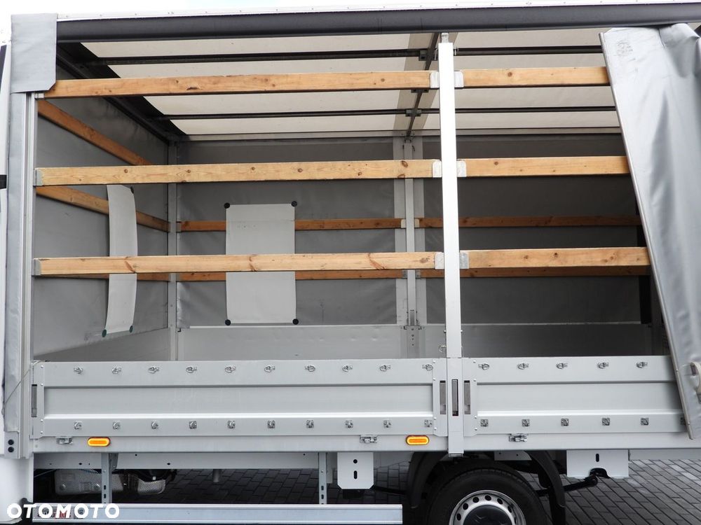 Renault MASTER  PLANDEKA 10 PALET WEBASTO TEMPOMAT LEDY PNEUMATYKA KLIMATYZACJA  165KM - 23