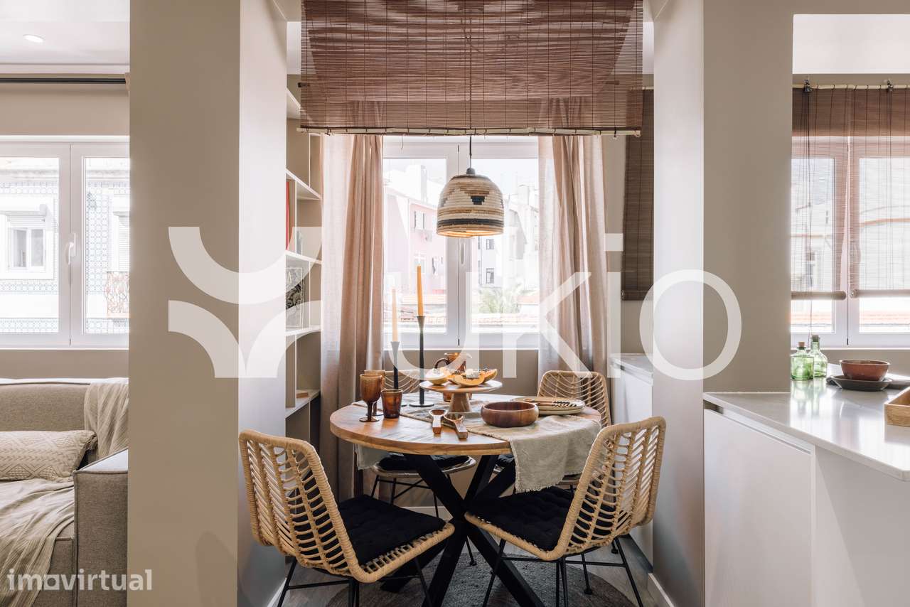 Apartamento T2 com escritório em Estefânia - Grande imagem: 2/22