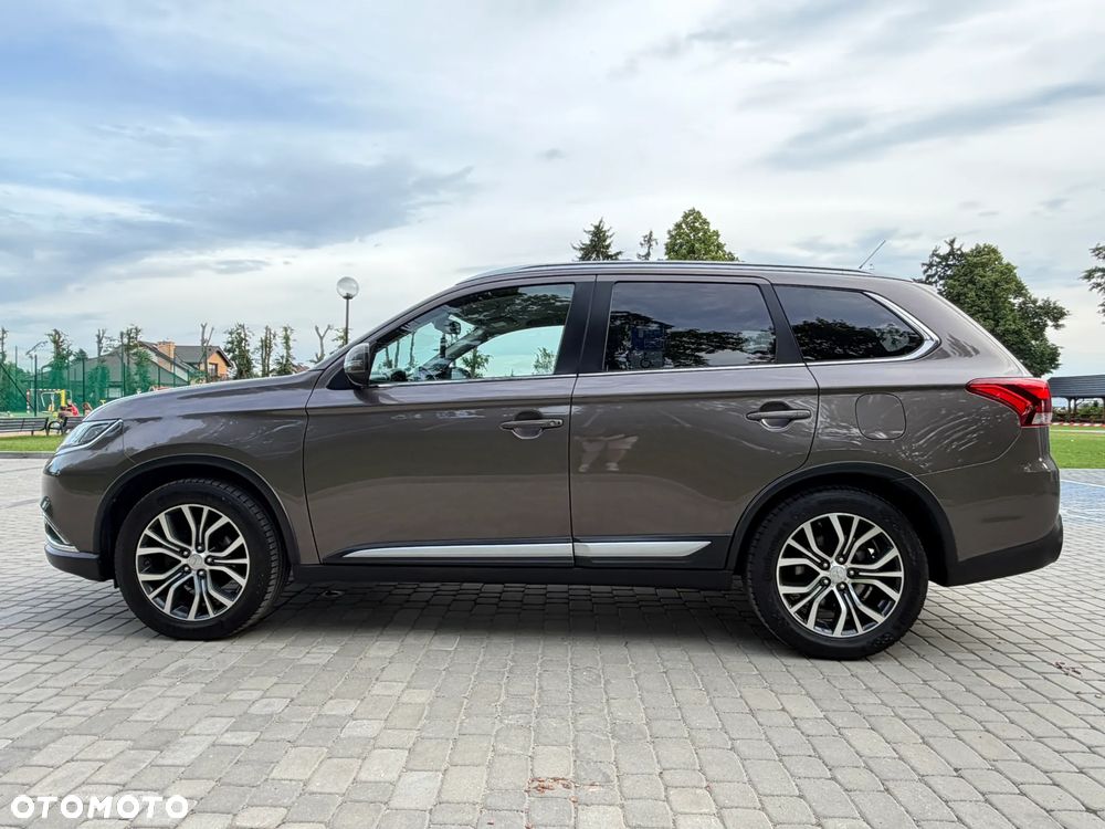 Mitsubishi Outlander 2.2 DI-D 4WD Invite - 7